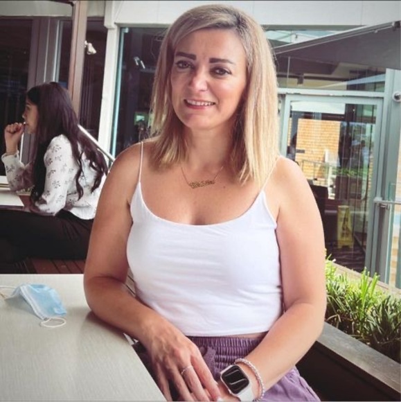 Meet your Posher, Christine - Picture 1 of 1